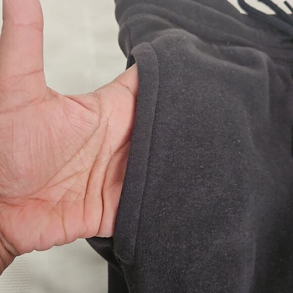 GAP Black Jogger Pants - Picture 14 of 16